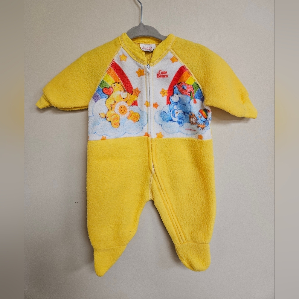 VTG Care Bears Zip Up Sleeper Suit Yellow Bears Rainbow